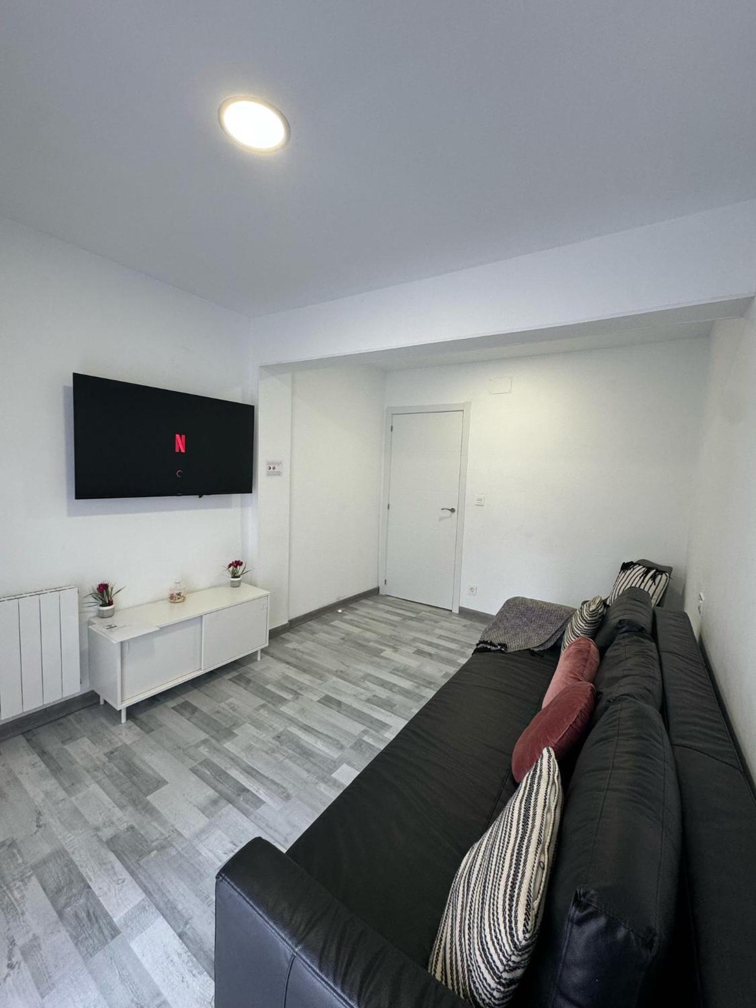 Апартаменти Piso Nuevo A 10 Minutos De San Sebastian Lasarte Oria Екстер'єр фото