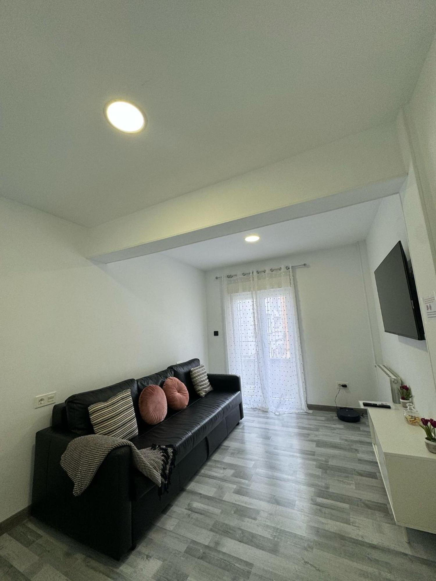 Апартаменти Piso Nuevo A 10 Minutos De San Sebastian Lasarte Oria Екстер'єр фото